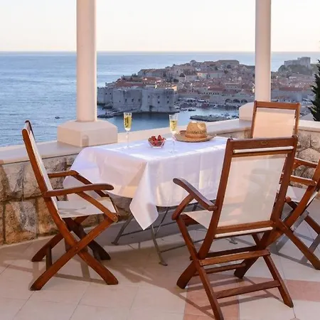 Апартаменты Sevelj *